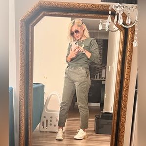 Meet your Posher, Stella